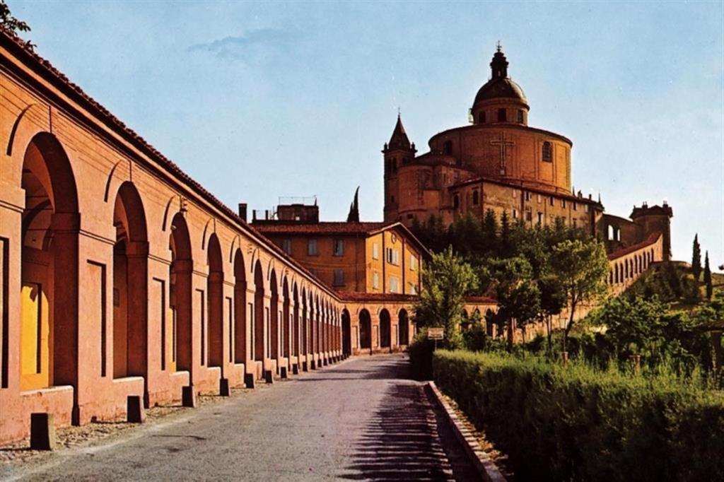 Sguardo A San Luca Apartment Bolonia Zewnętrze zdjęcie